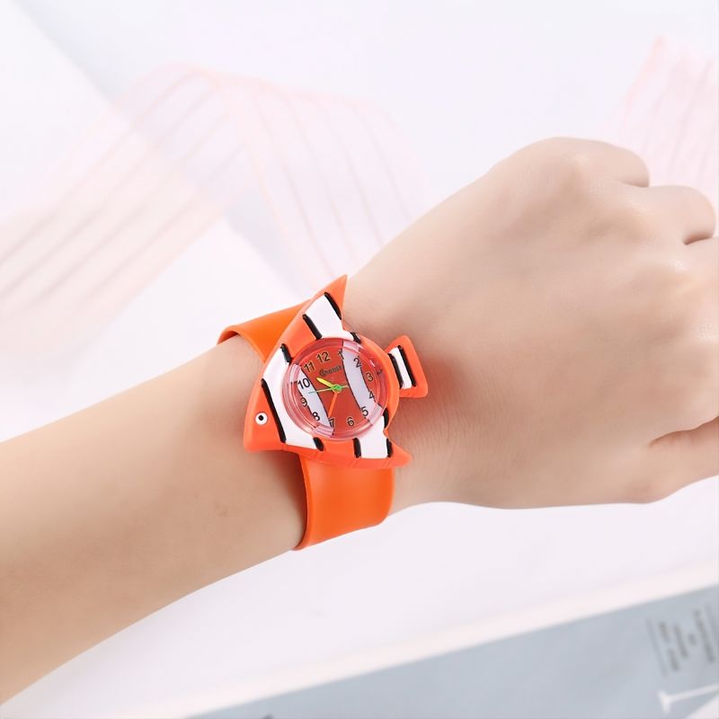 Børn Cute Chic Orange Rund Gummi Quartz Slap Watch