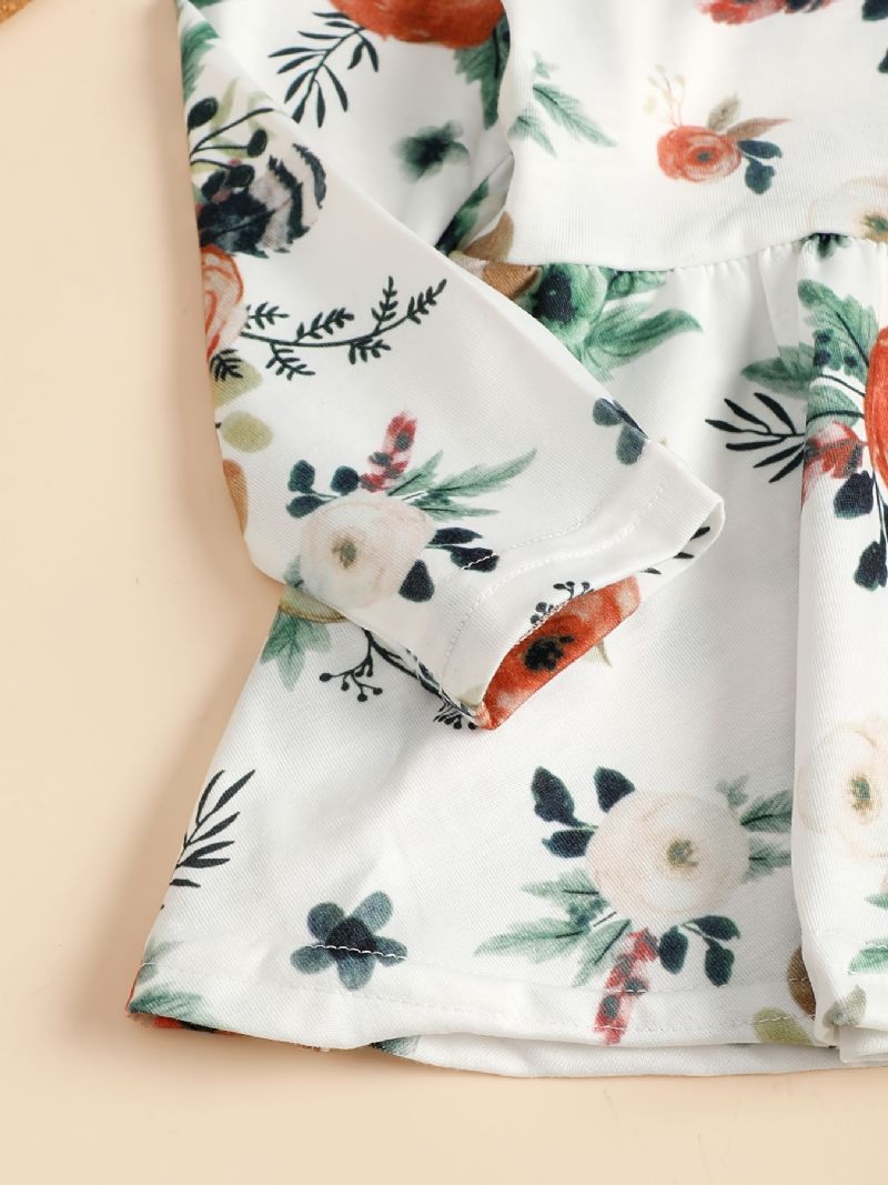 Babypiger Langærmet Top Med Blomsterprint Og Matchende Jeanssæt