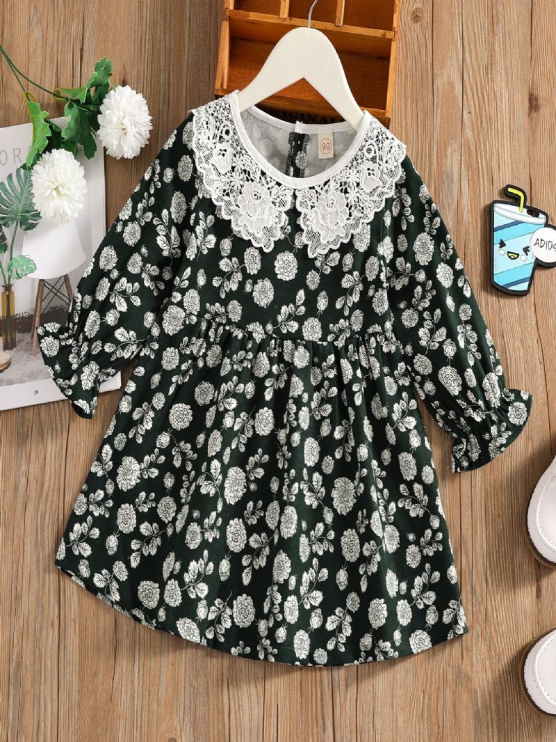 Piges Blondehals Elegant Blomstret Vintagekjole