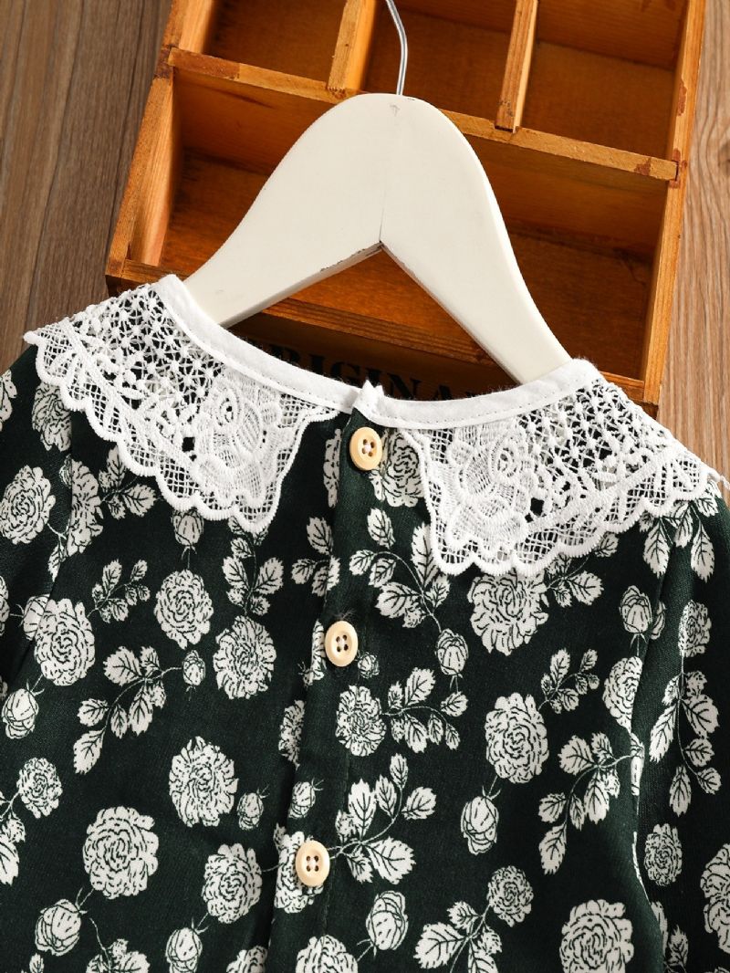 Piges Blondehals Elegant Blomstret Vintagekjole