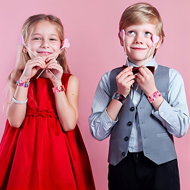 24 Stk. Valentinsdag Slap Armbånd Farverigt Hjertespænde Fest Mest Populære Klasseværelse Skole Udvekslingsgaver Til Børn Studerende