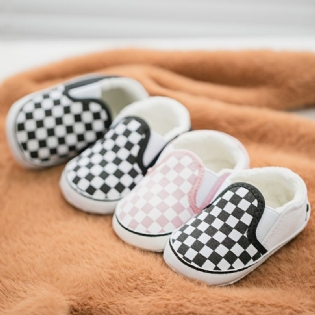 Spædbørn Baby Canvas Sko Skakternet Mønster Blød Sål Slip On Casual Sneakers First Walkers Plys Forede Loafers Vuggesko