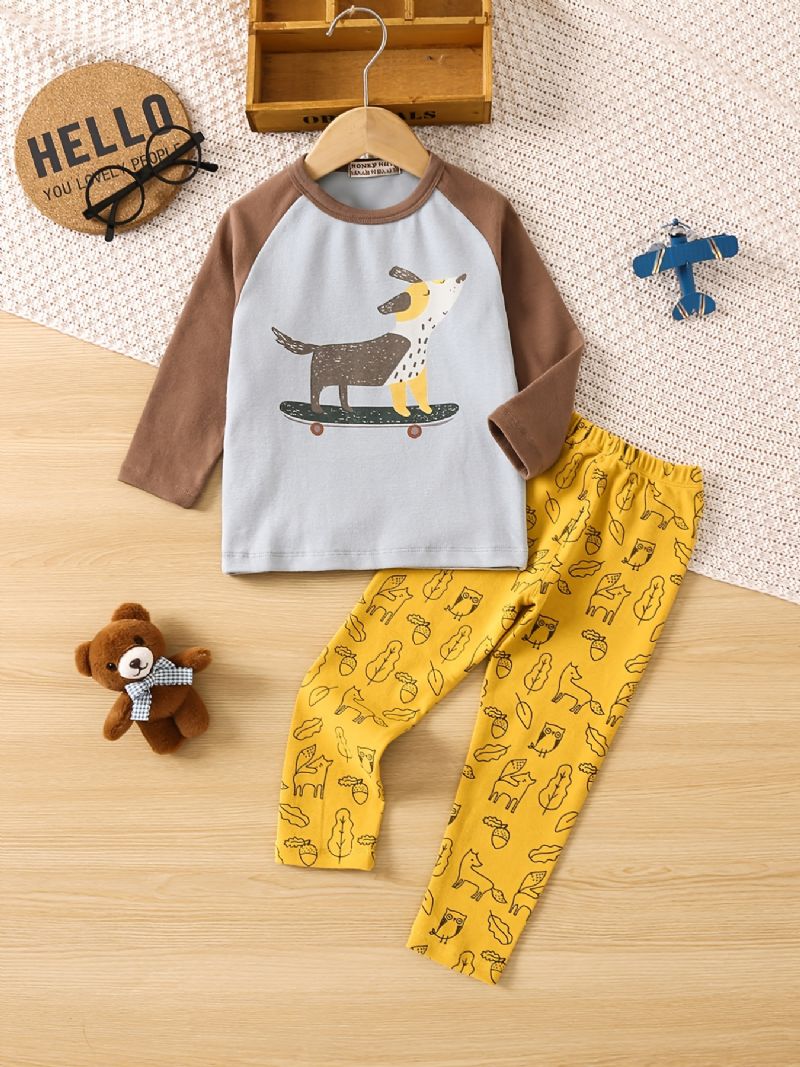 Babypyjamas Familieoutfit Skateboard Hundeprint Med Rund Hals Og Langærmet Top Og Bukser Sæt Til Drenge Piger Børnetøj