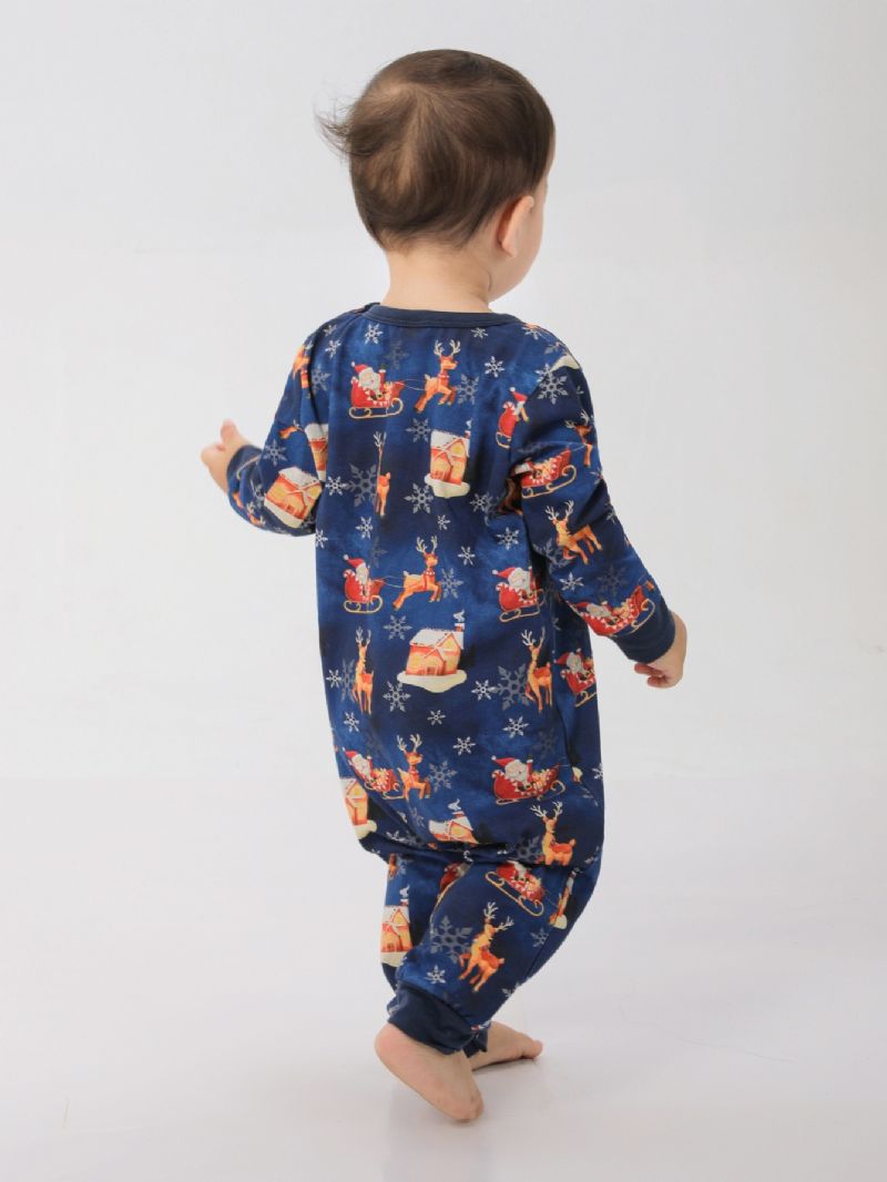 Tegnefilm Santa Elk House Pattern Christmas Pyjamas Familie