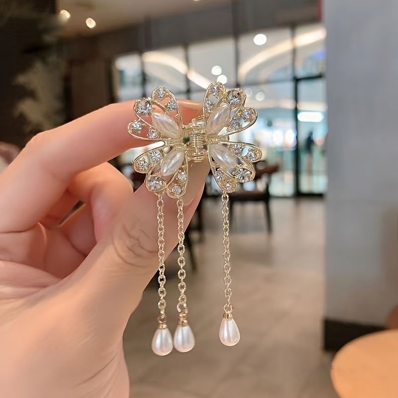 Dainty Rhinestones Butterfly Tassel Hår Klo Clip Sparkly Bow Hårspænde Til Kvinder Piger